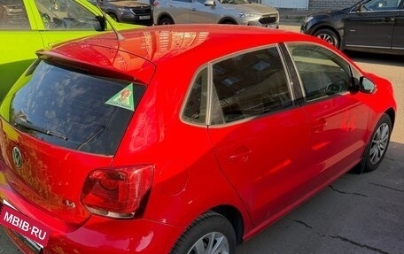 Volkswagen Polo VI (EU Market), 2011 год, 900 000 рублей, 4 фотография