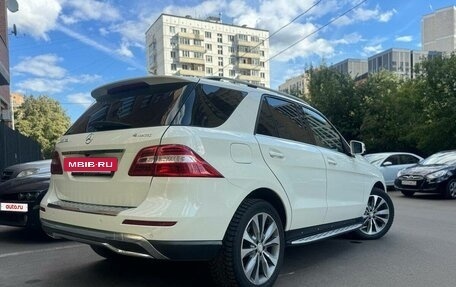 Mercedes-Benz M-Класс, 2013 год, 2 200 000 рублей, 4 фотография