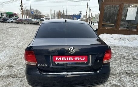 Volkswagen Polo VI (EU Market), 2011 год, 700 000 рублей, 5 фотография