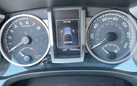 Toyota Tacoma III, 2022 год, 5 200 000 рублей, 9 фотография