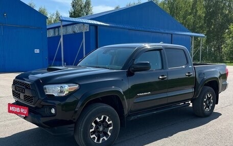 Toyota Tacoma III, 2022 год, 5 200 000 рублей, 5 фотография