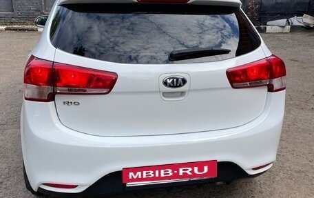 KIA Rio III рестайлинг, 2016 год, 780 000 рублей, 4 фотография