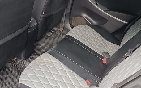 Hyundai Solaris II рестайлинг, 2011 год, 620 000 рублей, 14 фотография