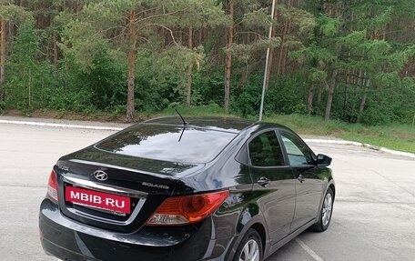 Hyundai Solaris II рестайлинг, 2011 год, 620 000 рублей, 7 фотография