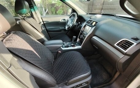 Ford Explorer VI, 2014 год, 2 100 000 рублей, 6 фотография