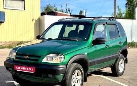 Chevrolet Niva I рестайлинг, 2003 год, 325 000 рублей, 7 фотография