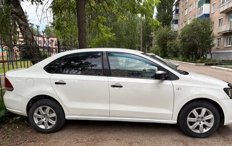 Volkswagen Polo VI (EU Market), 2013 год, 580 000 рублей, 2 фотография