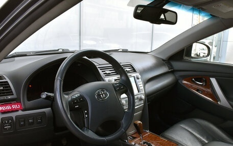Toyota Camry, 2011 год, 1 349 000 рублей, 12 фотография
