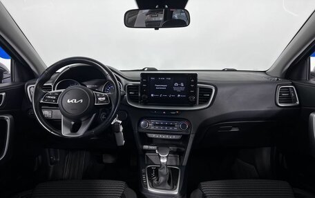 KIA cee'd III, 2022 год, 2 190 000 рублей, 14 фотография