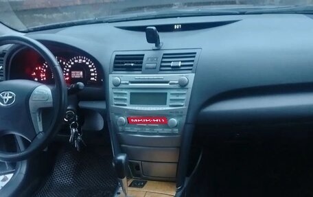 Toyota Camry, 2006 год, 980 000 рублей, 1 фотография