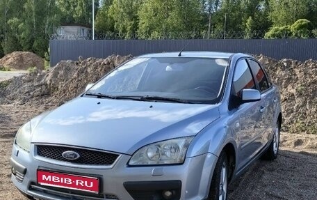 Ford Focus II рестайлинг, 2005 год, 385 000 рублей, 1 фотография