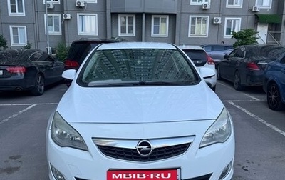 Opel Astra J, 2011 год, 770 000 рублей, 1 фотография