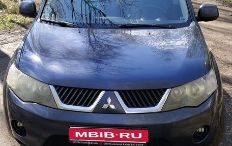 Mitsubishi Outlander III рестайлинг 3, 2008 год, 870 000 рублей, 1 фотография
