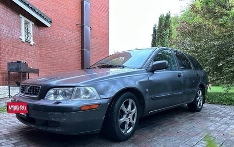Volvo V40 I, 2003 год, 230 000 рублей, 4 фотография