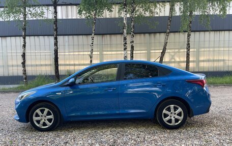 Hyundai Solaris II рестайлинг, 2018 год, 925 000 рублей, 7 фотография