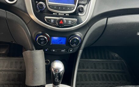 Hyundai Solaris II рестайлинг, 2011 год, 555 000 рублей, 6 фотография