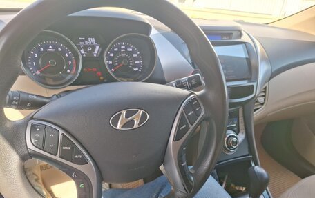 Hyundai Elantra V, 2013 год, 1 070 000 рублей, 13 фотография