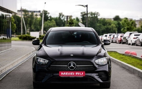 Mercedes-Benz E-Класс, 2021 год, 4 099 000 рублей, 4 фотография