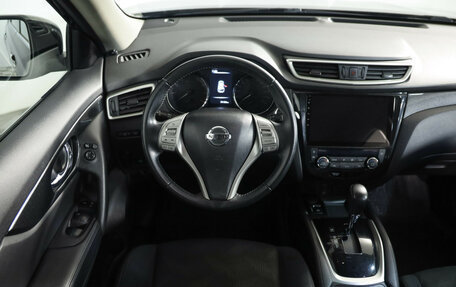 Nissan X-Trail, 2017 год, 1 899 000 рублей, 11 фотография