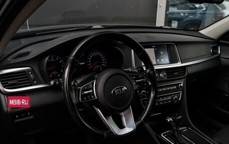 KIA Optima IV, 2019 год, 2 300 000 рублей, 14 фотография