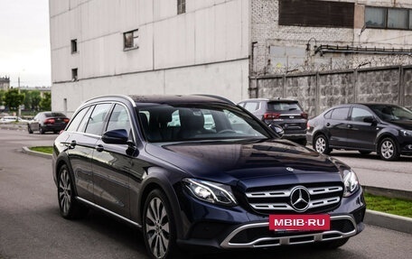 Mercedes-Benz E-Класс, 2019 год, 4 399 000 рублей, 6 фотография