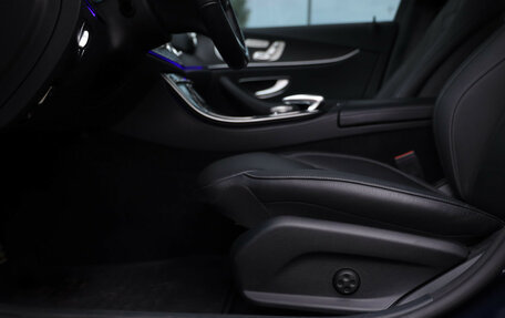 Mercedes-Benz E-Класс, 2019 год, 4 399 000 рублей, 25 фотография