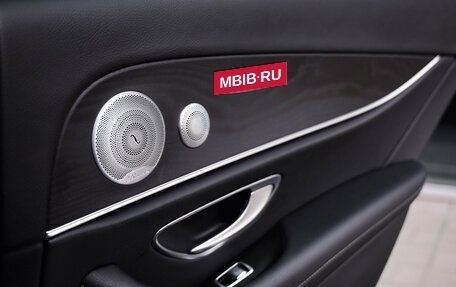 Mercedes-Benz E-Класс, 2019 год, 4 399 000 рублей, 24 фотография