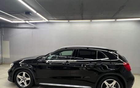 Mercedes-Benz GLA, 2016 год, 1 850 000 рублей, 2 фотография