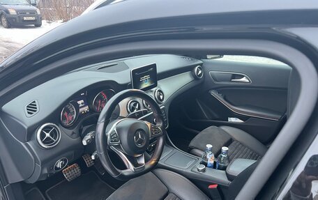 Mercedes-Benz GLA, 2016 год, 1 850 000 рублей, 4 фотография