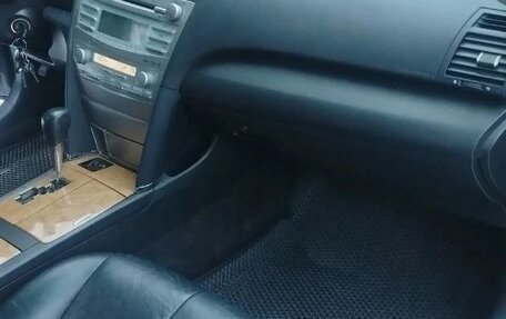 Toyota Camry, 2006 год, 980 000 рублей, 4 фотография