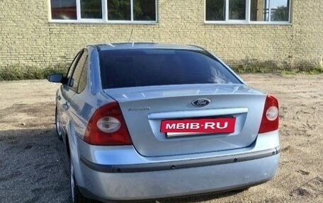 Ford Focus II рестайлинг, 2005 год, 385 000 рублей, 2 фотография