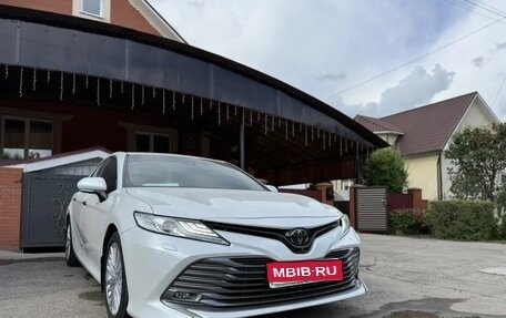 Toyota Camry, 2019 год, 4 300 000 рублей, 1 фотография