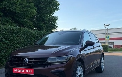 Volkswagen Tiguan II, 2021 год, 3 930 000 рублей, 1 фотография