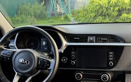 KIA Rio IV, 2021 год, 1 780 000 рублей, 7 фотография