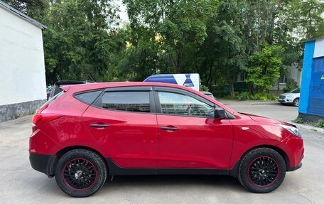 Hyundai ix35 I рестайлинг, 2015 год, 1 330 000 рублей, 2 фотография