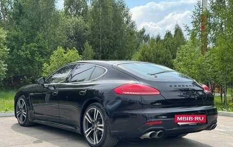 Porsche Panamera II рестайлинг, 2015 год, 2 650 000 рублей, 4 фотография