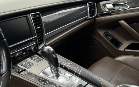 Porsche Panamera II рестайлинг, 2015 год, 2 650 000 рублей, 13 фотография