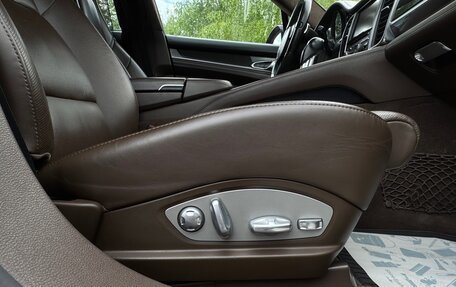 Porsche Panamera II рестайлинг, 2015 год, 2 650 000 рублей, 16 фотография