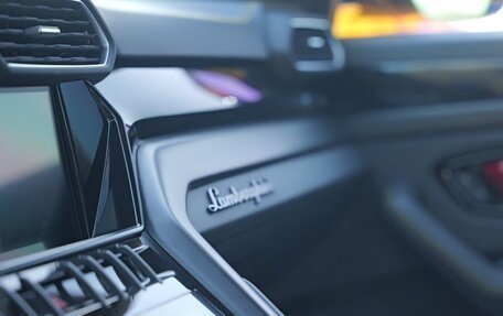 Lamborghini Urus I, 2023 год, 24 944 008 рублей, 19 фотография