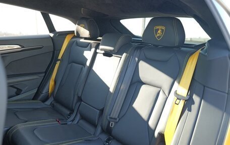 Lamborghini Urus I, 2023 год, 24 944 008 рублей, 13 фотография