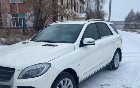 Mercedes-Benz M-Класс, 2012 год, 2 200 000 рублей, 3 фотография