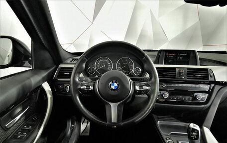 BMW 3 серия, 2018 год, 2 395 000 рублей, 15 фотография