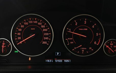 BMW 3 серия, 2018 год, 2 395 000 рублей, 13 фотография