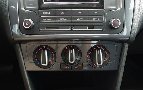 Volkswagen Polo VI (EU Market), 2020 год, 1 120 000 рублей, 17 фотография