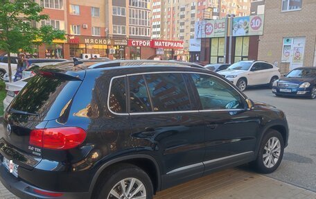 Volkswagen Tiguan I, 2011 год, 1 600 000 рублей, 4 фотография