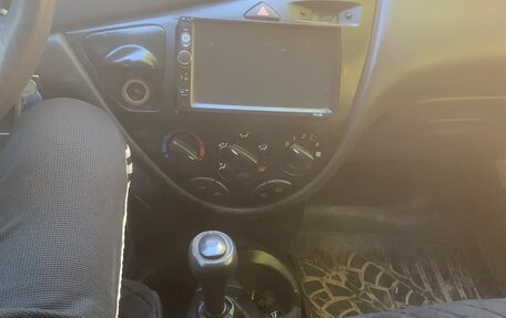 Ford Focus IV, 2003 год, 220 000 рублей, 2 фотография