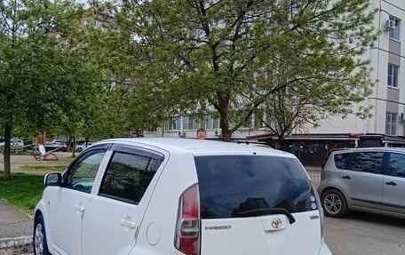 Toyota Passo III, 2004 год, 396 000 рублей, 2 фотография