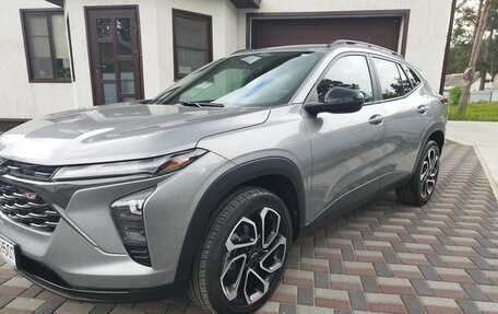Chevrolet Trax, 2023 год, 2 290 000 рублей, 3 фотография