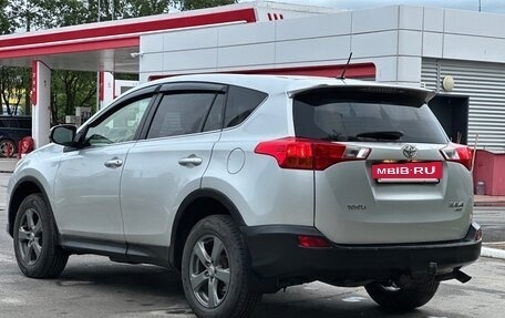 Toyota RAV4, 2013 год, 1 550 000 рублей, 8 фотография