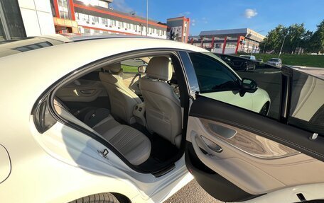 Mercedes-Benz CLS, 2019 год, 5 800 000 рублей, 12 фотография